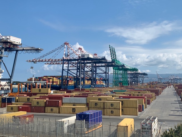 Diversificazione delle attività portuali: ottime le performances del servizio di manutenzione navale